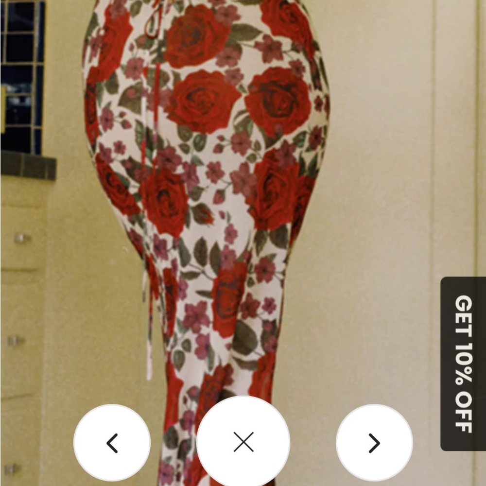 Commense Red and Green floral spaghetti Strapl Bodycon Dress - Picture 6 of 12